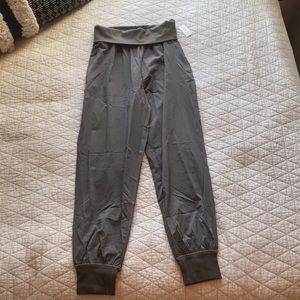 Aerie Offline Green Joggers